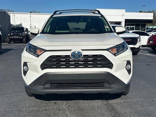 2021 Toyota RAV4 Hybrid XLE Premium