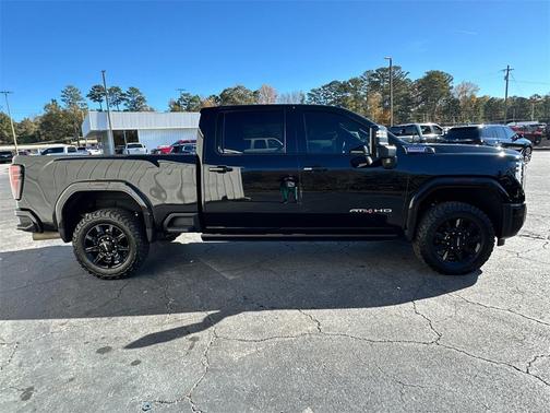 2024 GMC Sierra 2500 AT4