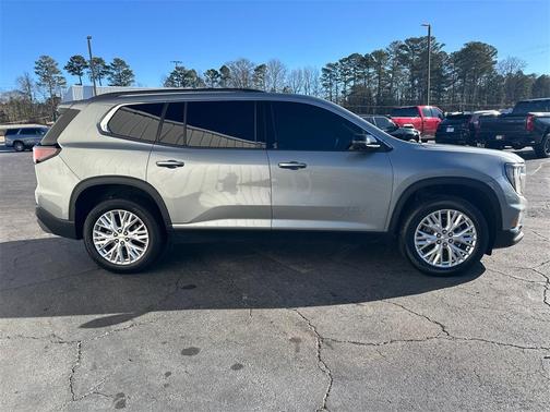 2024 GMC Acadia Elevation