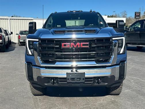 2024 GMC Sierra 2500 Pro