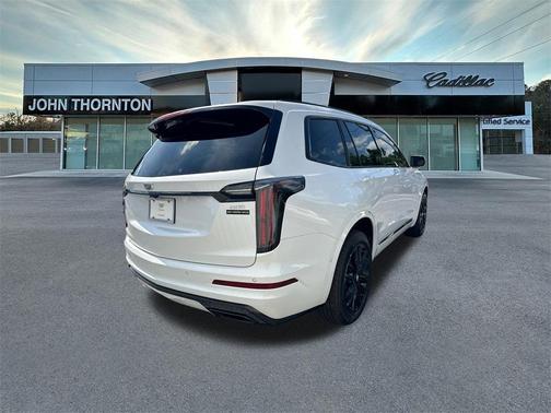 2022 Cadillac XT6 Sport AWD