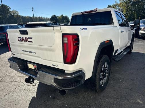 2025 GMC Sierra 2500 SLT