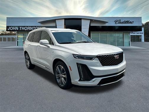 2025 Cadillac XT6 Premium Luxury FWD