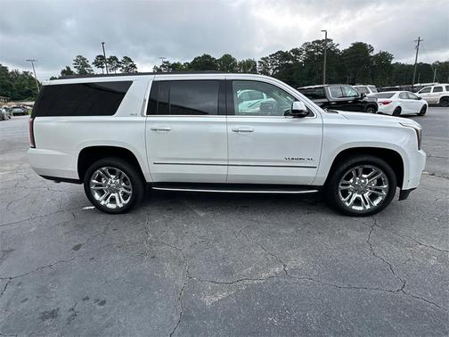 2019 GMC Yukon XL SLT