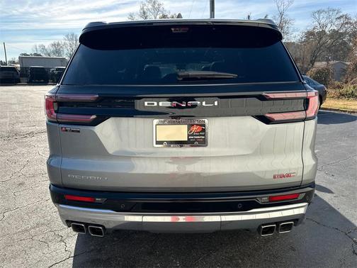 2025 GMC Acadia Denali