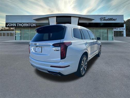 2022 Cadillac XT6 Premium Luxury AWD