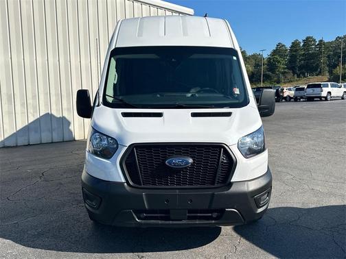 2022 Ford Transit-250 Base