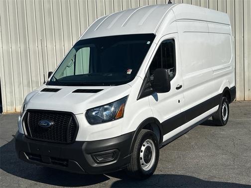 2022 Ford Transit-250 Base