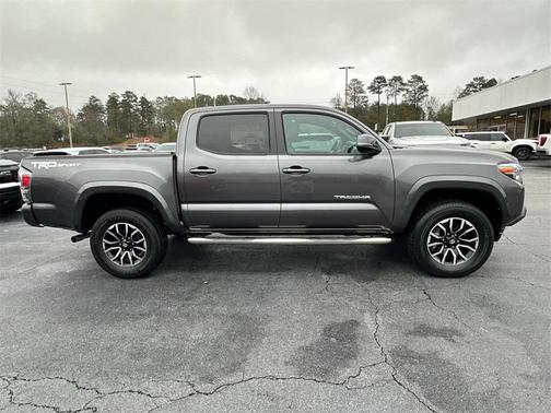 2021 Toyota Tacoma TRD Sport