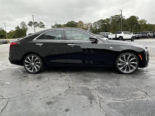 2023 Cadillac CT4 Premium Luxury