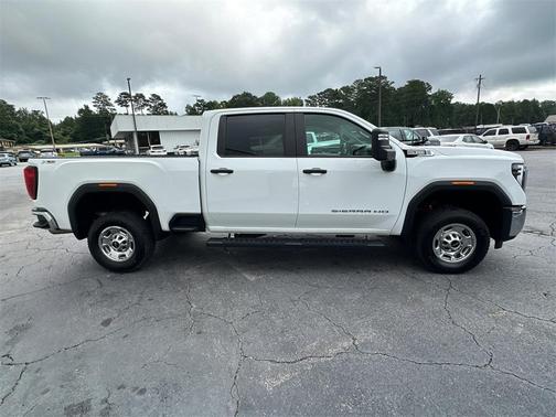 2024 GMC Sierra 2500 Pro