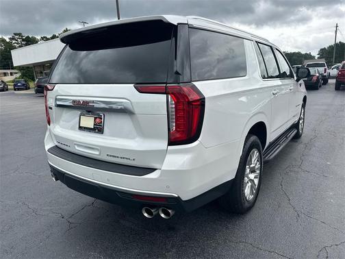 2022 GMC Yukon XL Denali
