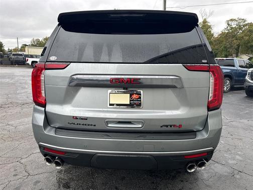 2024 GMC Yukon AT4