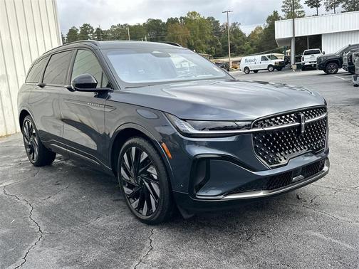 2024 Lincoln Nautilus Reserve