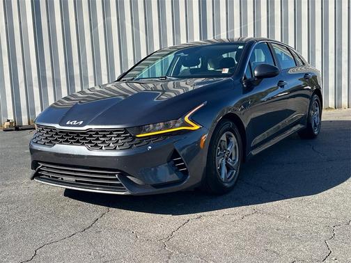 2022 Kia K5 LXS