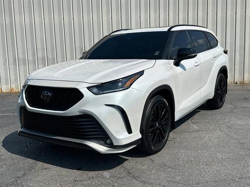 2024 Toyota Highlander XSE