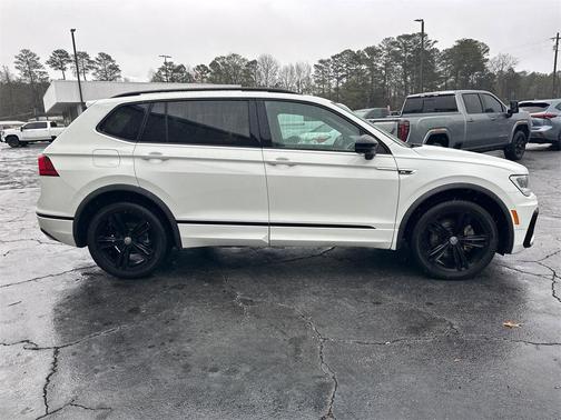 2019 Volkswagen Tiguan 2.0T SEL R-Line Black
