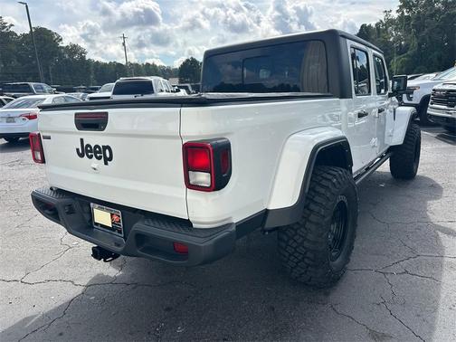 2022 Jeep Gladiator Sport