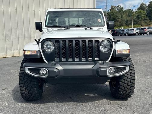 2022 Jeep Gladiator Sport