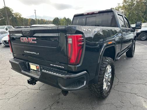 2024 GMC Sierra 2500 Denali