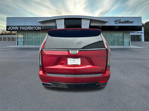 2023 Cadillac Escalade Sport