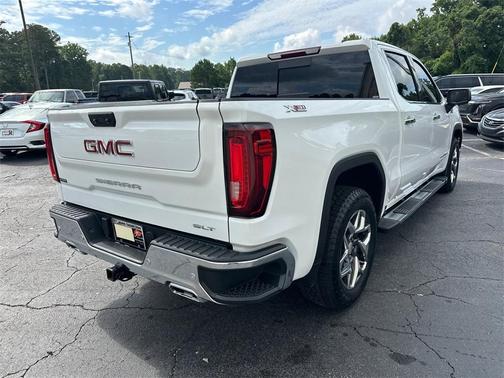 2022 GMC Sierra 1500 SLT