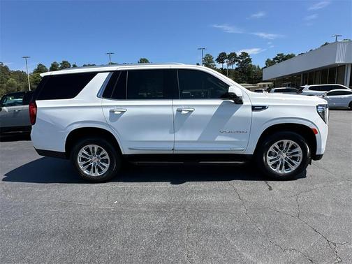 2024 GMC Yukon SLT