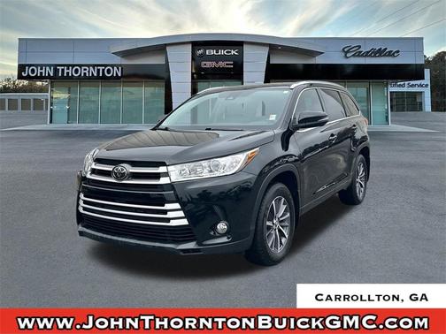 2017 Toyota Highlander SE