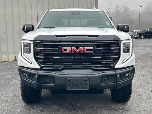 2025 GMC Sierra 1500 AT4X