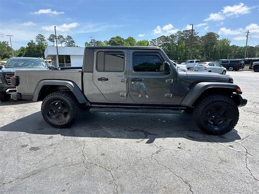 2020 Jeep Gladiator Sport
