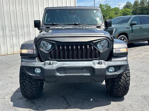 2020 Jeep Gladiator Sport