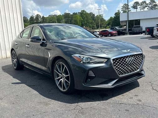 2019 Genesis G70 3.3T Design