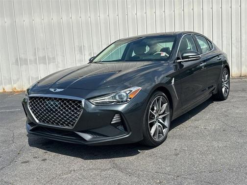 2019 Genesis G70 3.3T Design