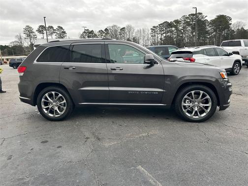 2021 Jeep Grand Cherokee Summit