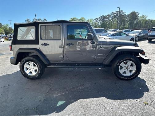 2017 Jeep Wrangler Unlimited Sport
