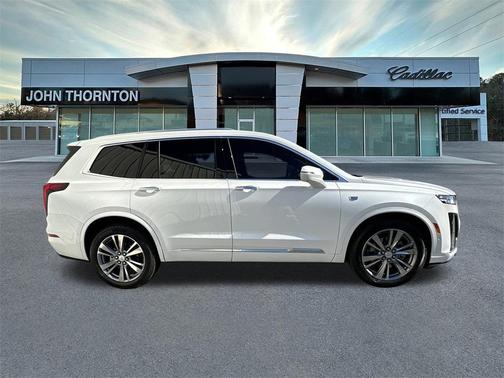 2024 Cadillac XT6 Premium Luxury FWD