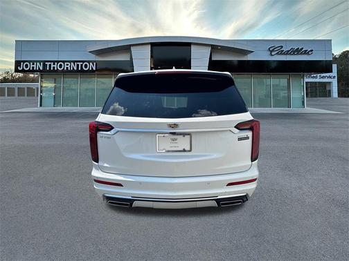 2023 Cadillac XT6 Luxury FWD