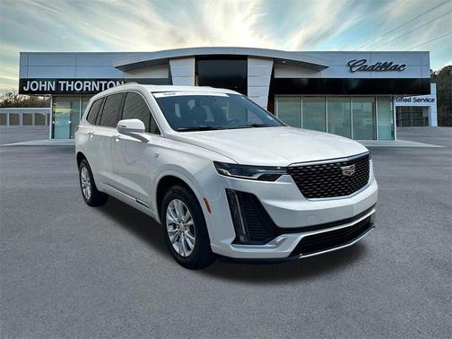 2023 Cadillac XT6 Luxury FWD