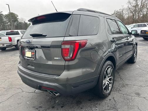 2019 Ford Explorer sport