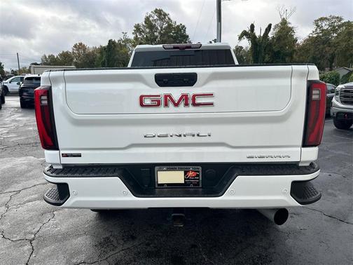 2024 GMC Sierra 2500 Denali