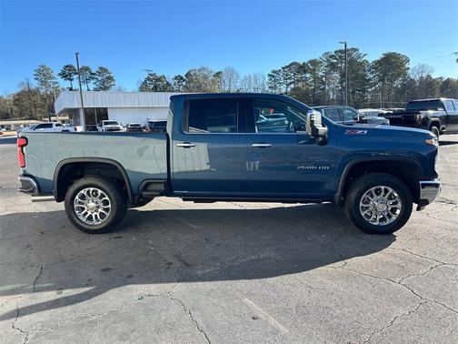 2025 Chevrolet Silverado 2500 LTZ