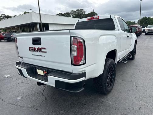 2022 GMC Canyon Elevation Standard