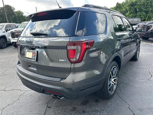 2018 Ford Explorer sport