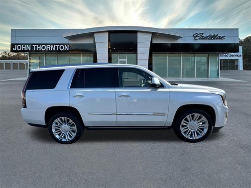 2019 Cadillac Escalade Platinum