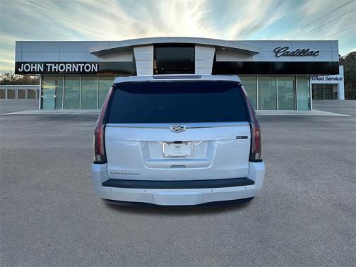 2019 Cadillac Escalade Platinum