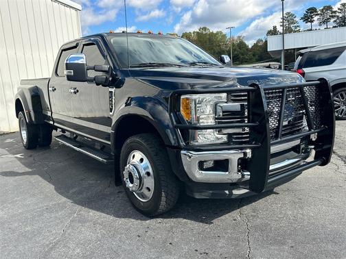 2017 Ford F-450 Lariat
