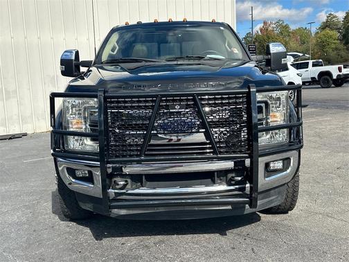2017 Ford F-450 Lariat