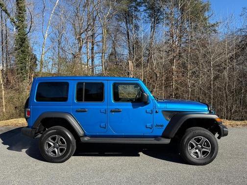 2022 Jeep Wrangler Unlimited Sport