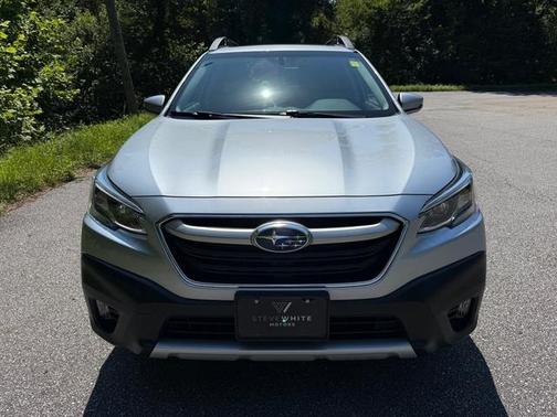 2022 Subaru Outback Limited XT