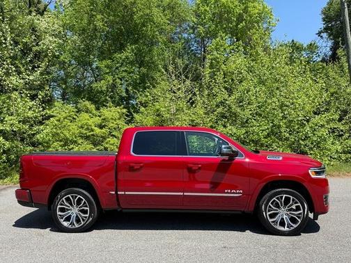 Molten Red Pearlcoat 2026 RAM 1500 Tungsten